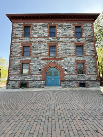Strecker Memorial Laboratory on Roosevelt Island